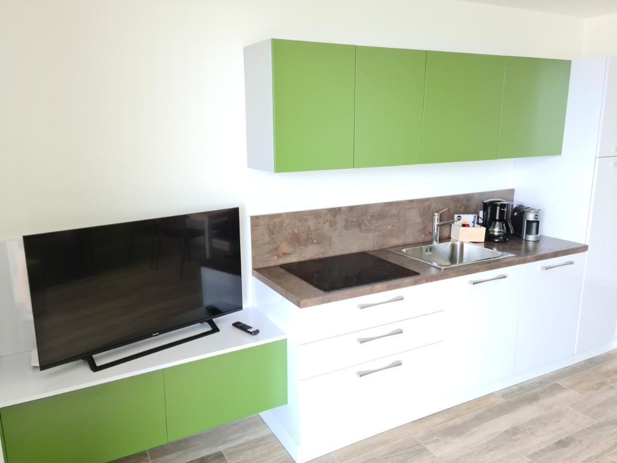 Luxury Apartments Natura Μαλτσεζίνε Εξωτερικό φωτογραφία